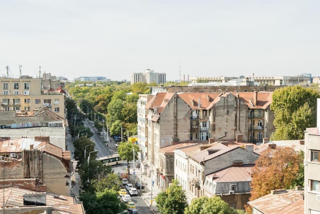 Appartamento Stunning Views 3Br Sunny Flat - Amazing Terrace Bucarest Esterno foto